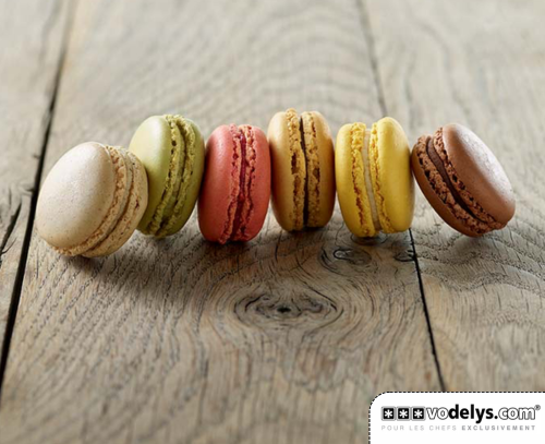 DESSERTS-MINI-MACARON